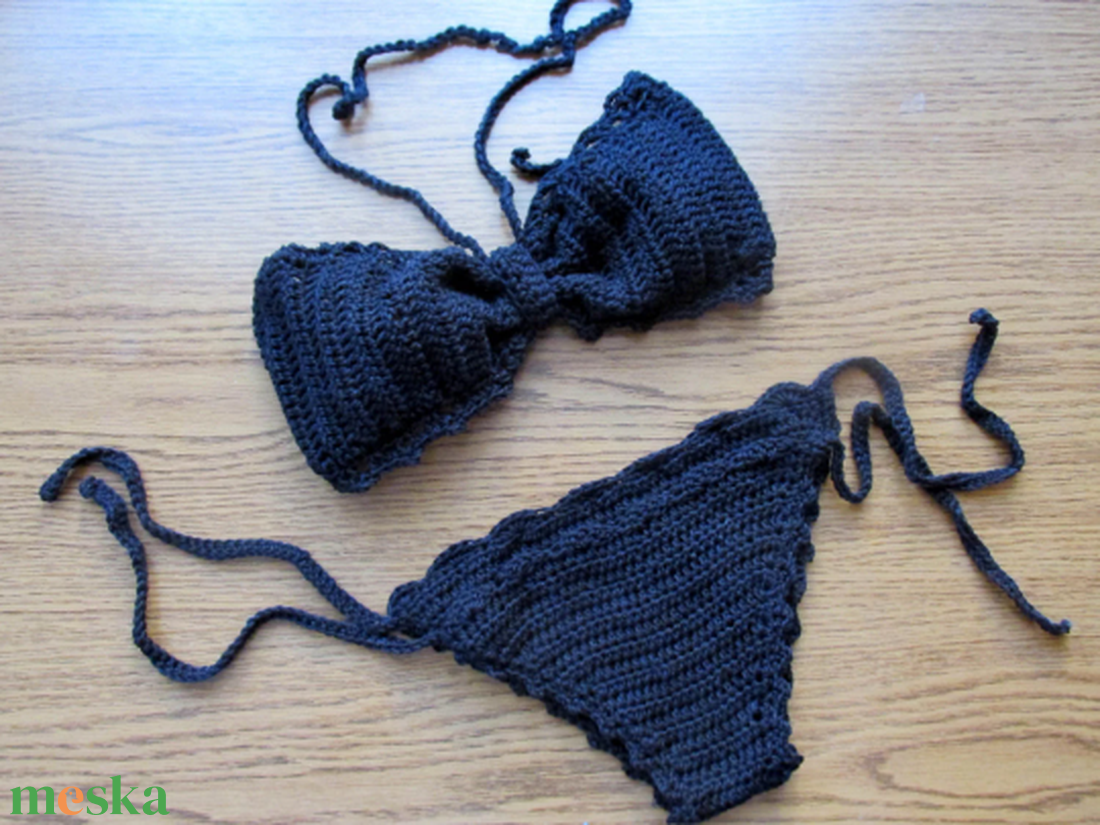 Horgolt bikini fekete - ruha & divat - női ruha - fürdőruha & fehérnemű - Meska.hu