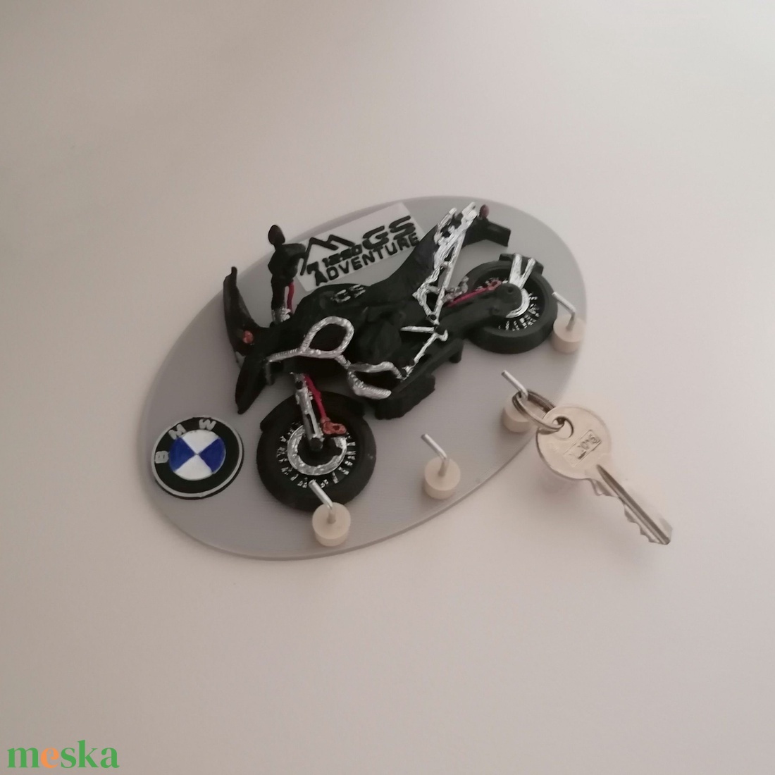 BMW R 1250 GS Adventure fali kulcstartó - otthon & életmód - dekoráció - fali és függő dekoráció - fali kulcstartó - Meska.hu BMW R 1250 GS Adventure fali kulcstartó - otthon & életmód - dekoráció - fali és függő dekoráció - fali kulcstartó - Meska.hu