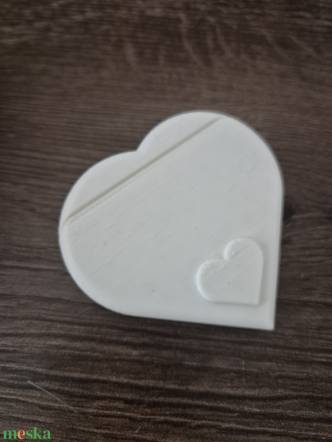 Esküvői ültetőkártya szív alakú tartóval - esküvő - emlék & ajándék - köszönőajándék - Meska.hu