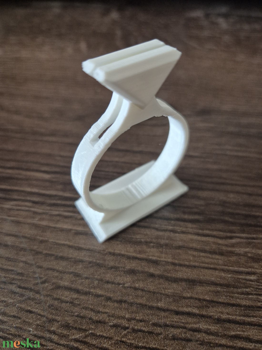 Esküvői ültetőkártya gyűrű alakú tartóval - esküvő - emlék & ajándék - köszönőajándék - Meska.hu