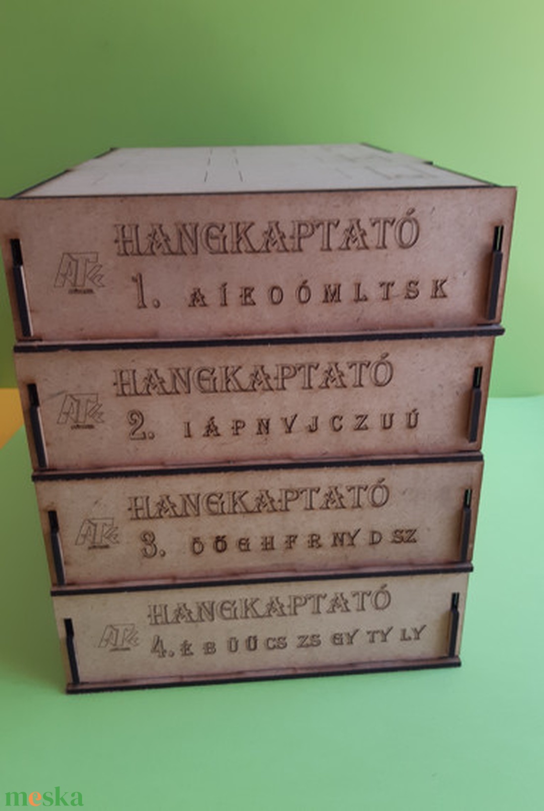 Olvasástanuláshoz egy komplex képességfejlesztő csomag a Hangkaptató - játék & sport - készségfejlesztő és logikai játék - oktató játékok - Meska.hu Olvasástanuláshoz egy komplex képességfejlesztő csomag a Hangkaptató - játék & sport - készségfejlesztő és logikai játék - oktató játékok - Meska.hu