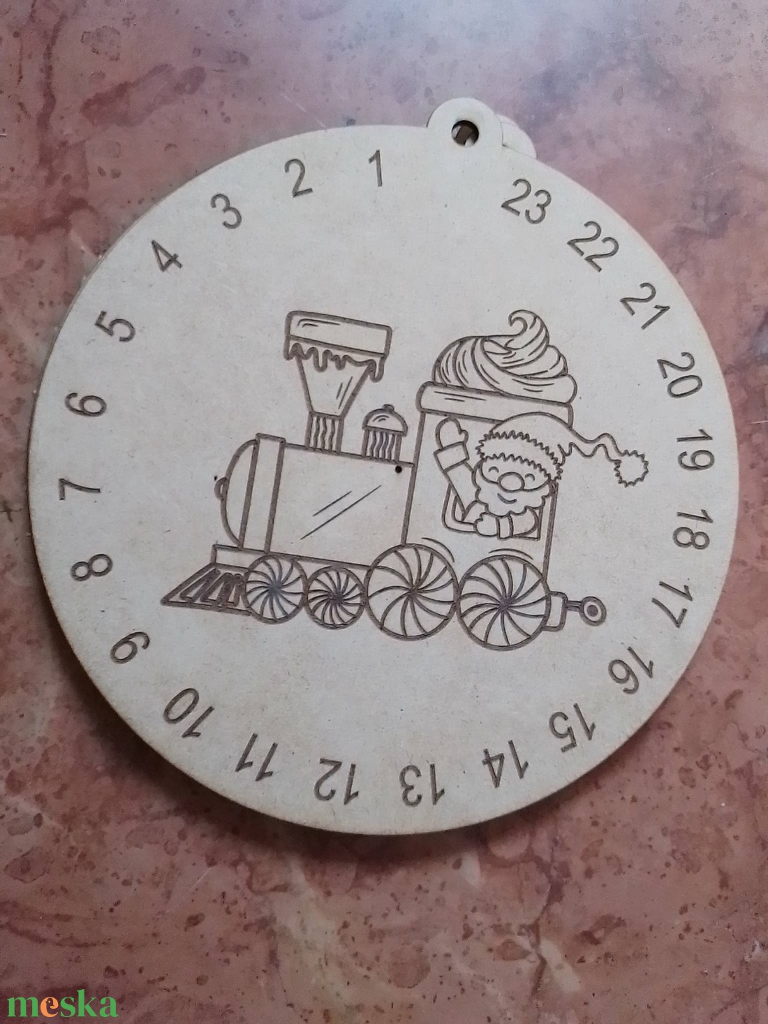 Adventi kalendárium (20 cm) kreatív festhető vonaton a Mikulás naptár előre rajzolt mintával - karácsony - adventi díszek - adventi naptár - Meska.hu