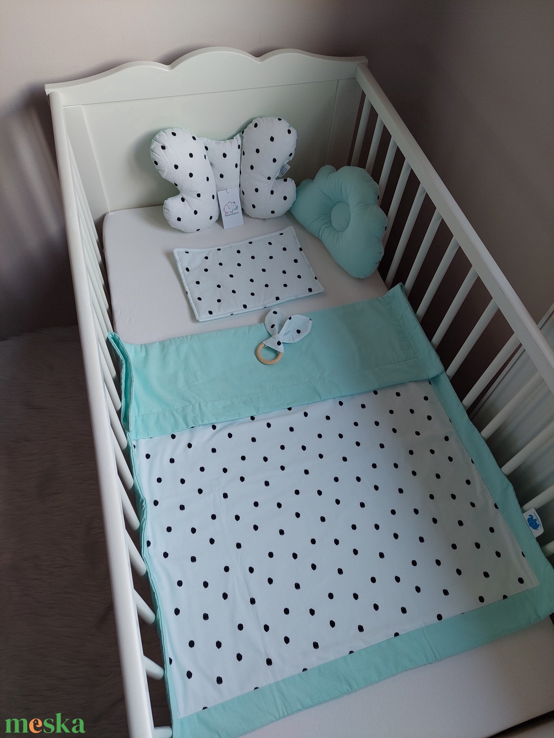 Menta, pöttyös, designer, prémium, XL-es, púder babafészek szett - otthon & életmód - babaszoba, gyerekszoba - babafészek - Meska.hu Menta, pöttyös, designer, prémium, XL-es, púder babafészek szett - otthon & életmód - babaszoba, gyerekszoba - babafészek - Meska.hu