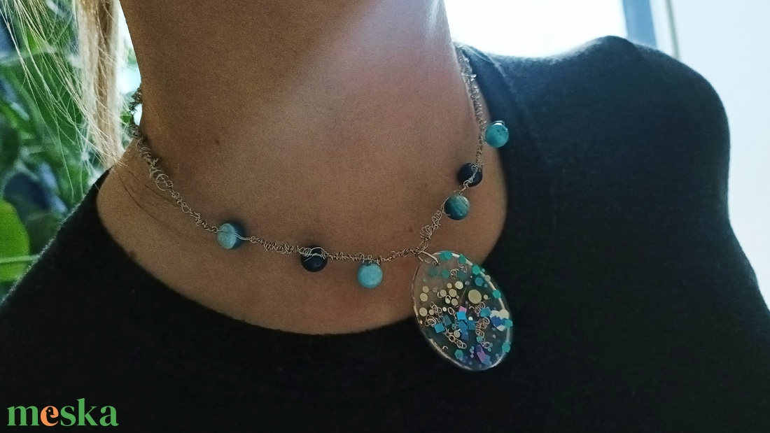 Türkiz Drót- technikával készült lánc - ékszer - nyaklánc - medálos nyaklánc - Meska.hu