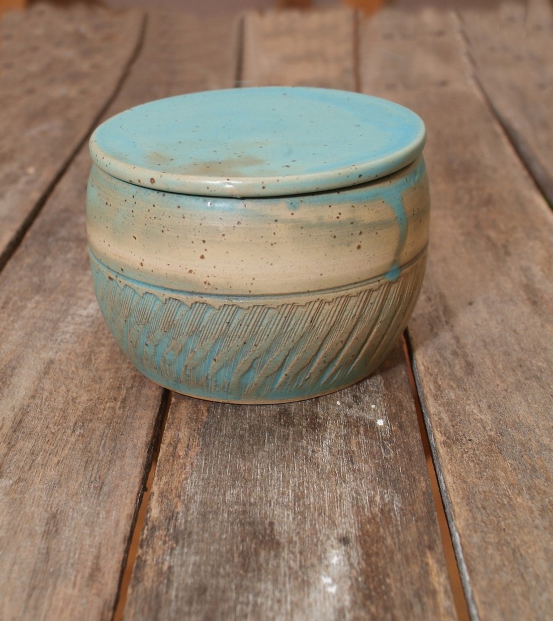 Kerámia vizes vajtartó (türkiz) -  - Meska.hu