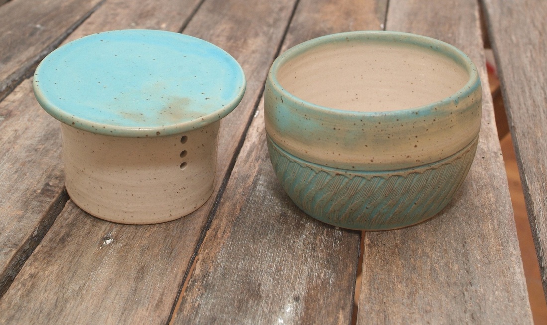 Kerámia vizes vajtartó (türkiz) -  - Meska.hu