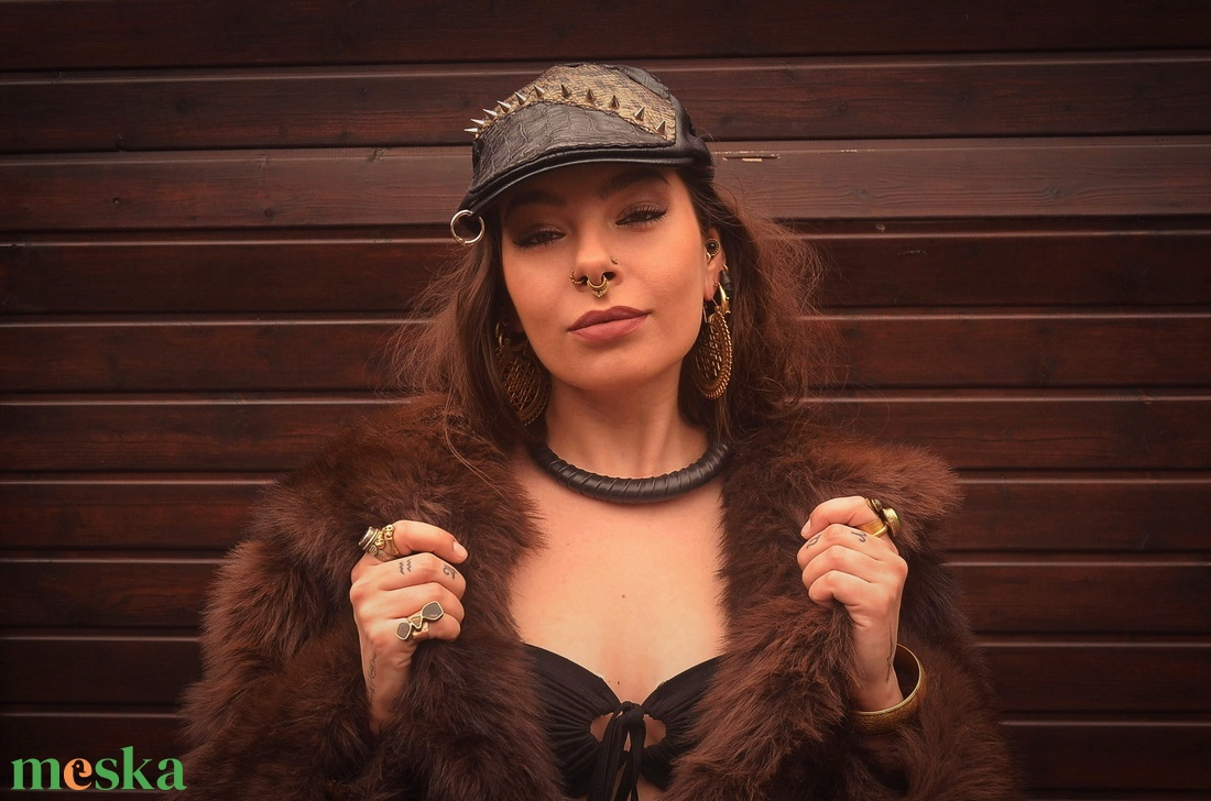 Újrahasznosított, bicikli belső gumiból készített nyakék - ékszer - nyaklánc - bogyós nyaklánc - Meska.hu