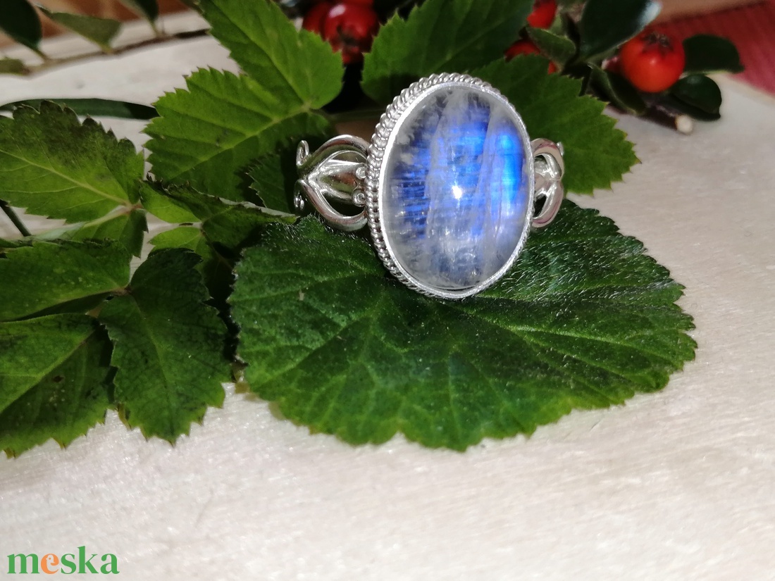 Holdköves ezüst  gyűrű - ékszer - gyűrű - szoliter gyűrű - Meska.hu