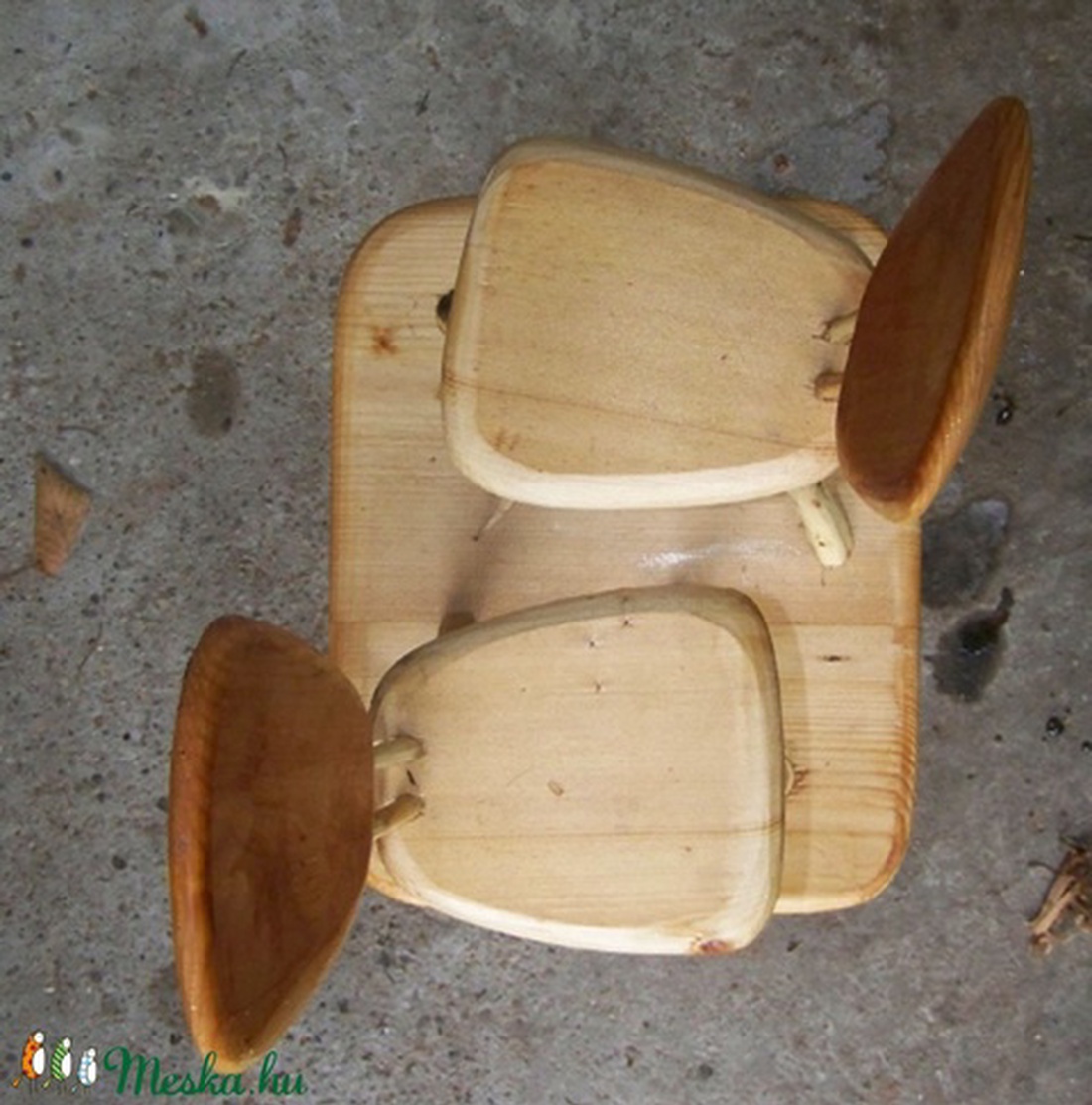 görbefa babaasztal -  - Meska.hu