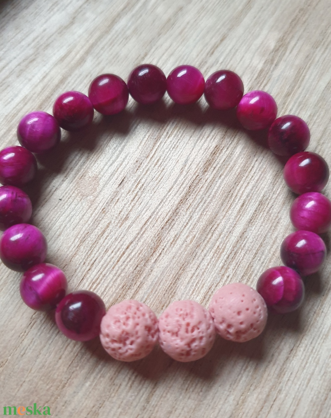 Illatfelhő a csuklódon, illatos ásványkarkötő, lávakő és tigrisszemből - ékszer - karkötő - ásványkarkötő - Meska.hu