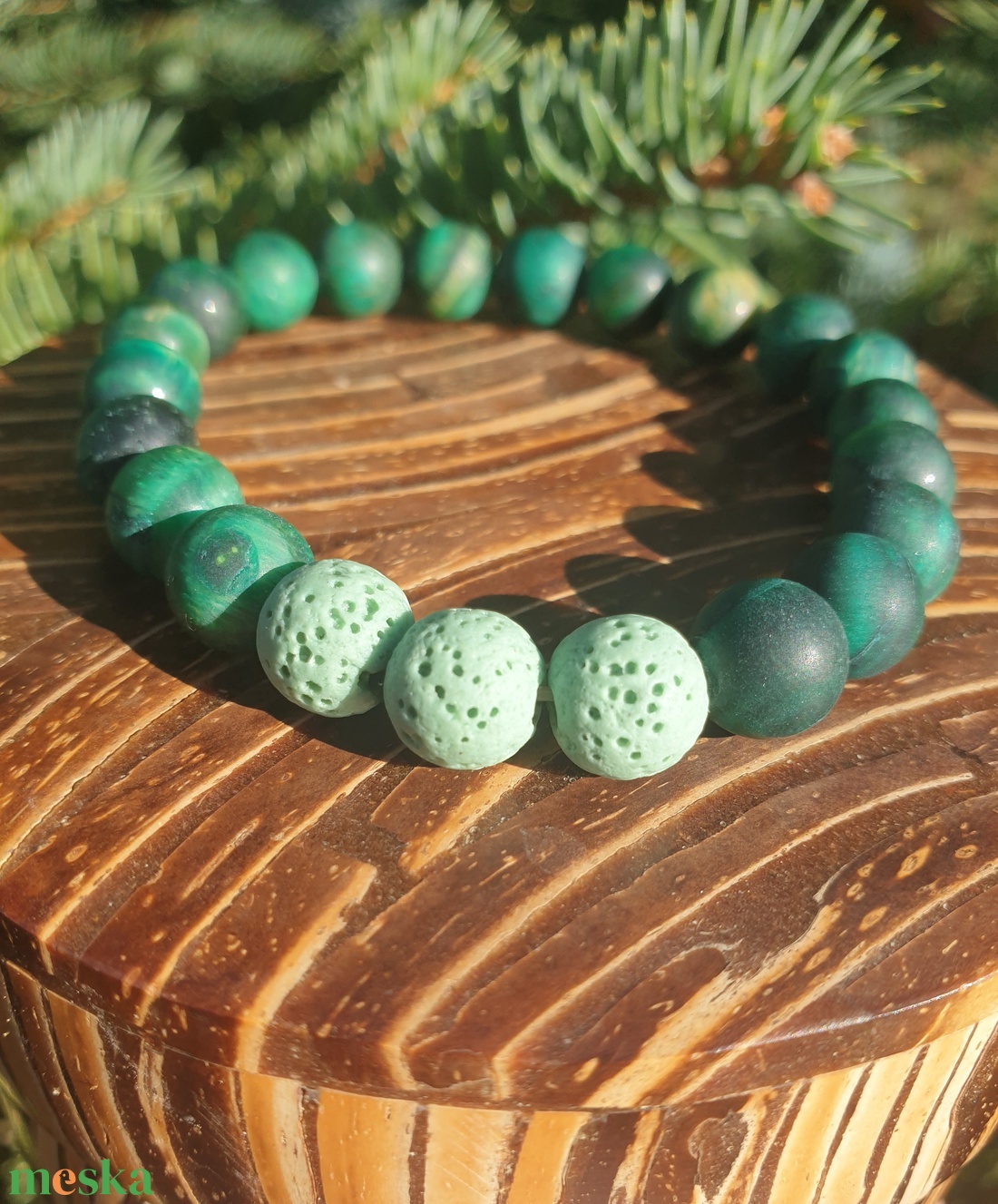 Illatfelhő a csuklódon, illatos ásványkarkötő, lávakő és matt tigrisszemből - ékszer - karkötő - ásványkarkötő - Meska.hu