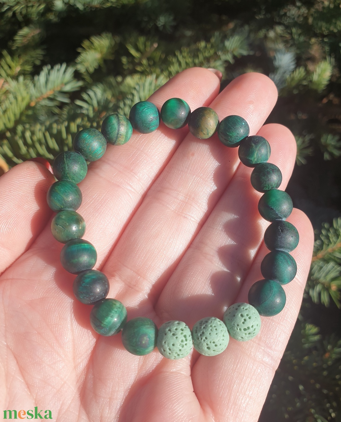 Illatfelhő a csuklódon, illatos ásványkarkötő, lávakő és matt tigrisszemből - ékszer - karkötő - ásványkarkötő - Meska.hu