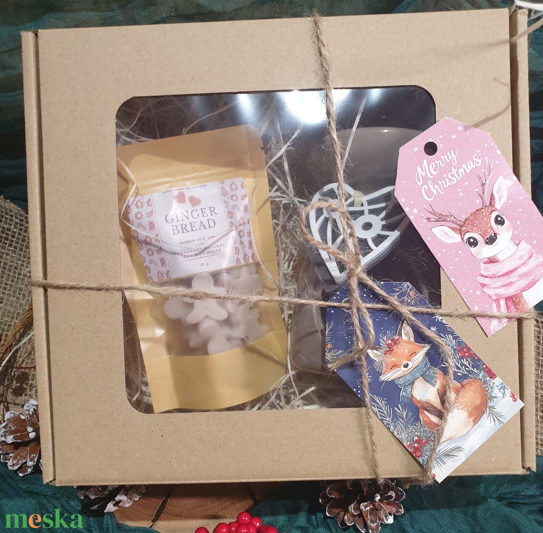 Karácsonyi ajándékdoboz, illatviasz és párologtató - karácsony - karácsonyi lakásdekoráció - karácsonyi illatgyertya, mécses - Meska.hu