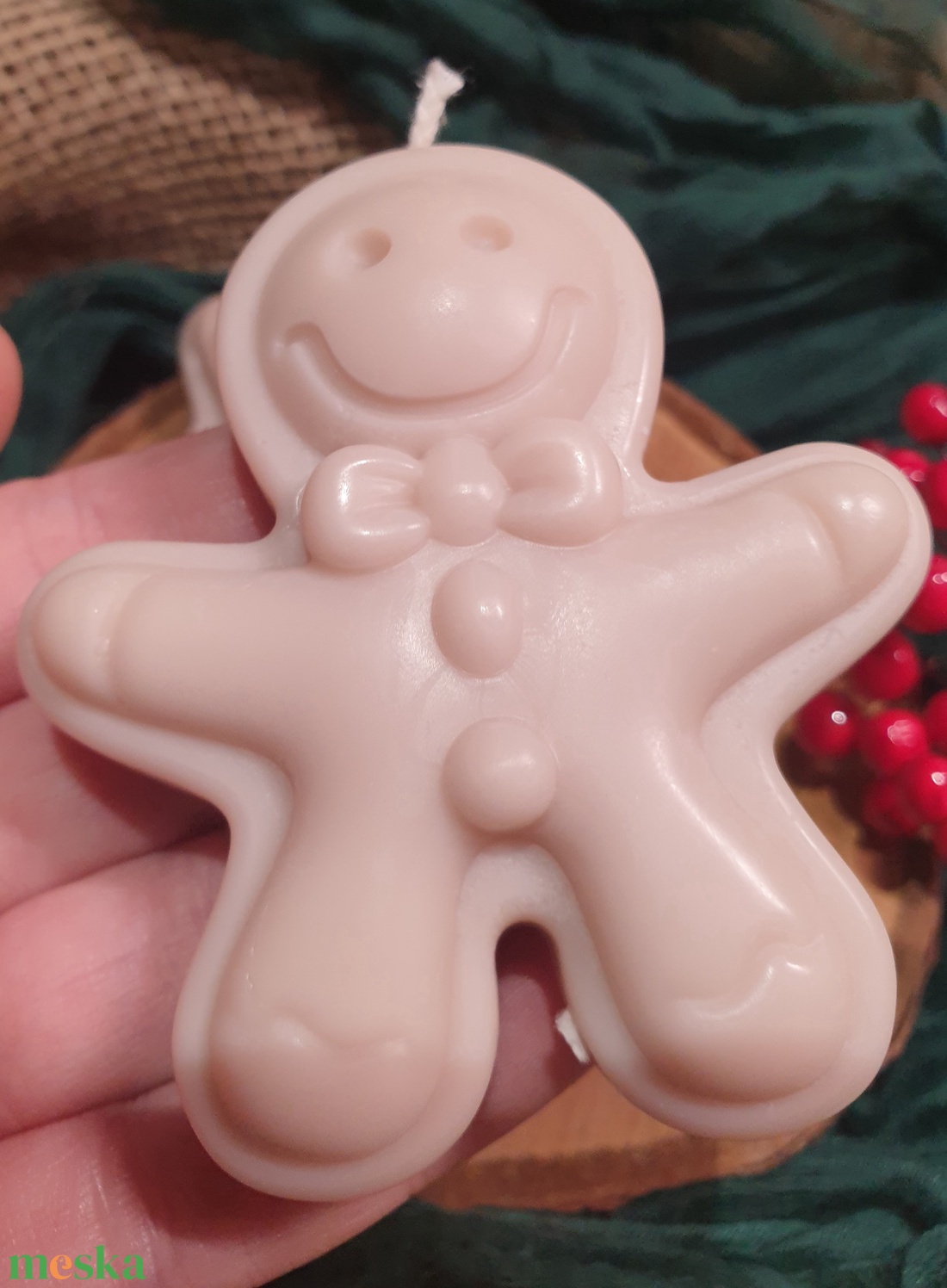 Karácsonyi ajándékdoboz, szójaviasz gyertya és mézi alakú gyertya - karácsony - karácsonyi lakásdekoráció - karácsonyi illatgyertya, mécses - Meska.hu