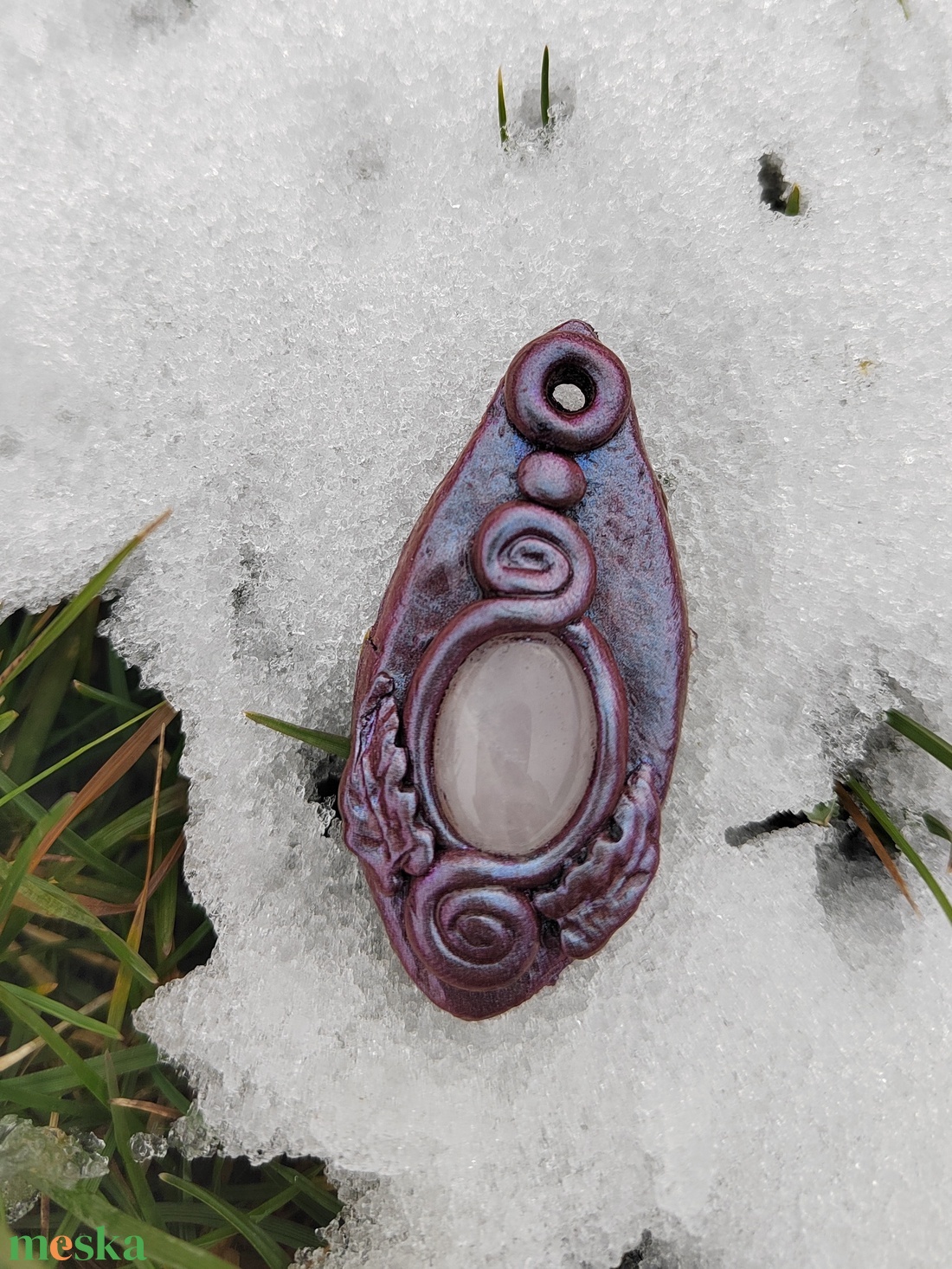 Lila medál rózsakvarccal - ékszer - nyaklánc - medál - Meska.hu