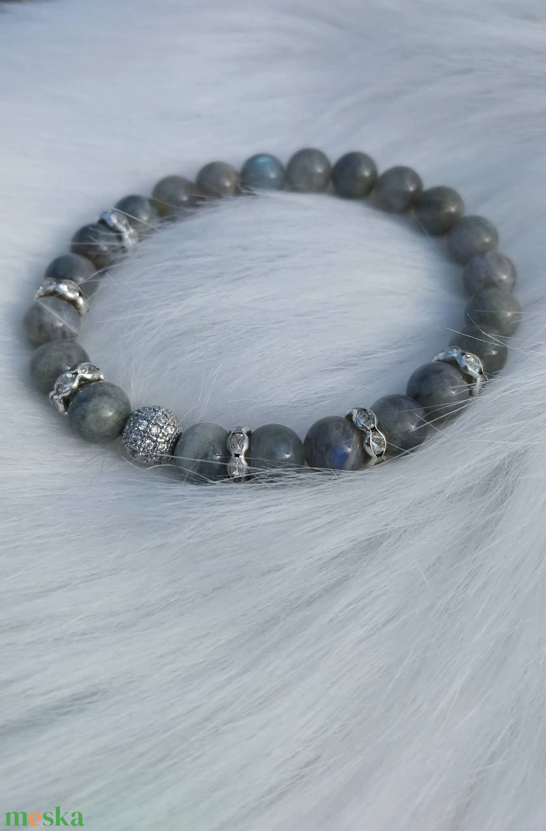 Labradorit védelem és intuíció ásvány karkötő � strasszos köztesekkel, unisex - ékszer - karkötő - karkötő medállal - Meska.hu