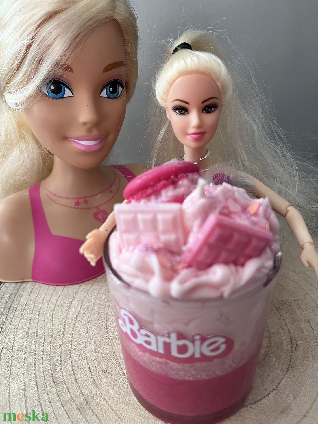 Barbie illatgyertya - otthon & életmód - gyertya, illat, aroma - gyertya - Meska.hu