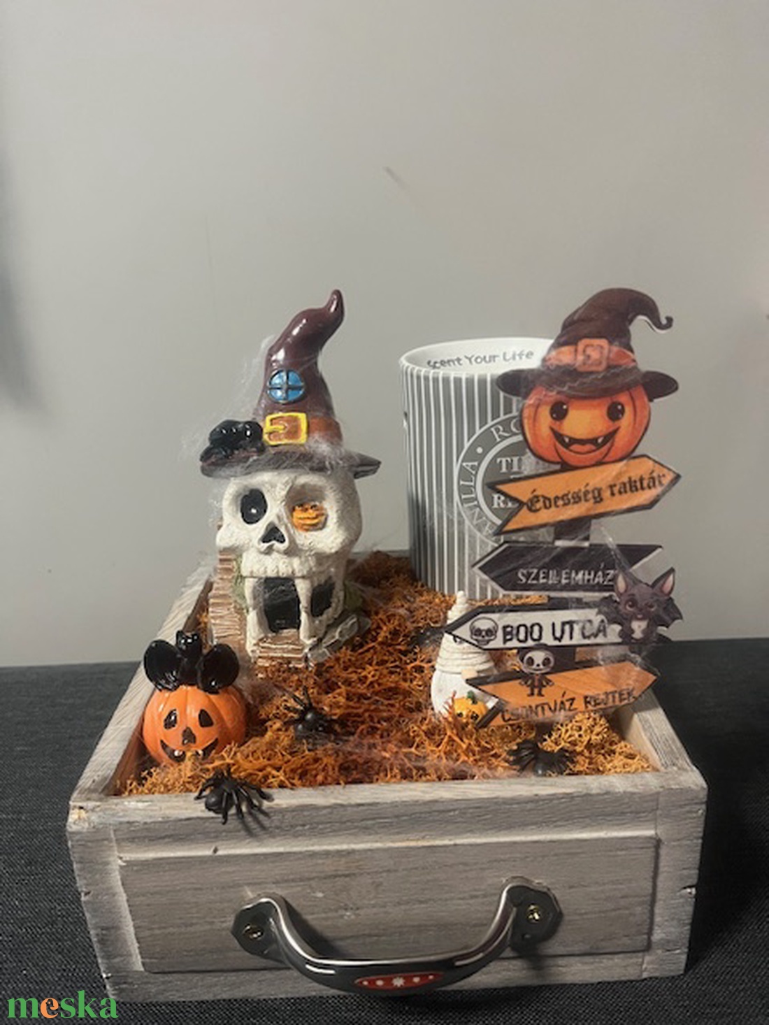 Halloweeni asztaldísz párologtatóval - otthon & életmód - dekoráció - asztal és polc dekoráció - asztaldísz - Meska.hu