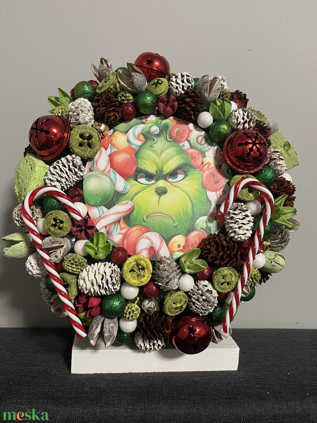 Grincs kopogtató - karácsony - adventi díszek - adventi ajtódísz - Meska.hu Grincs kopogtató - karácsony - adventi díszek - adventi ajtódísz - Meska.hu