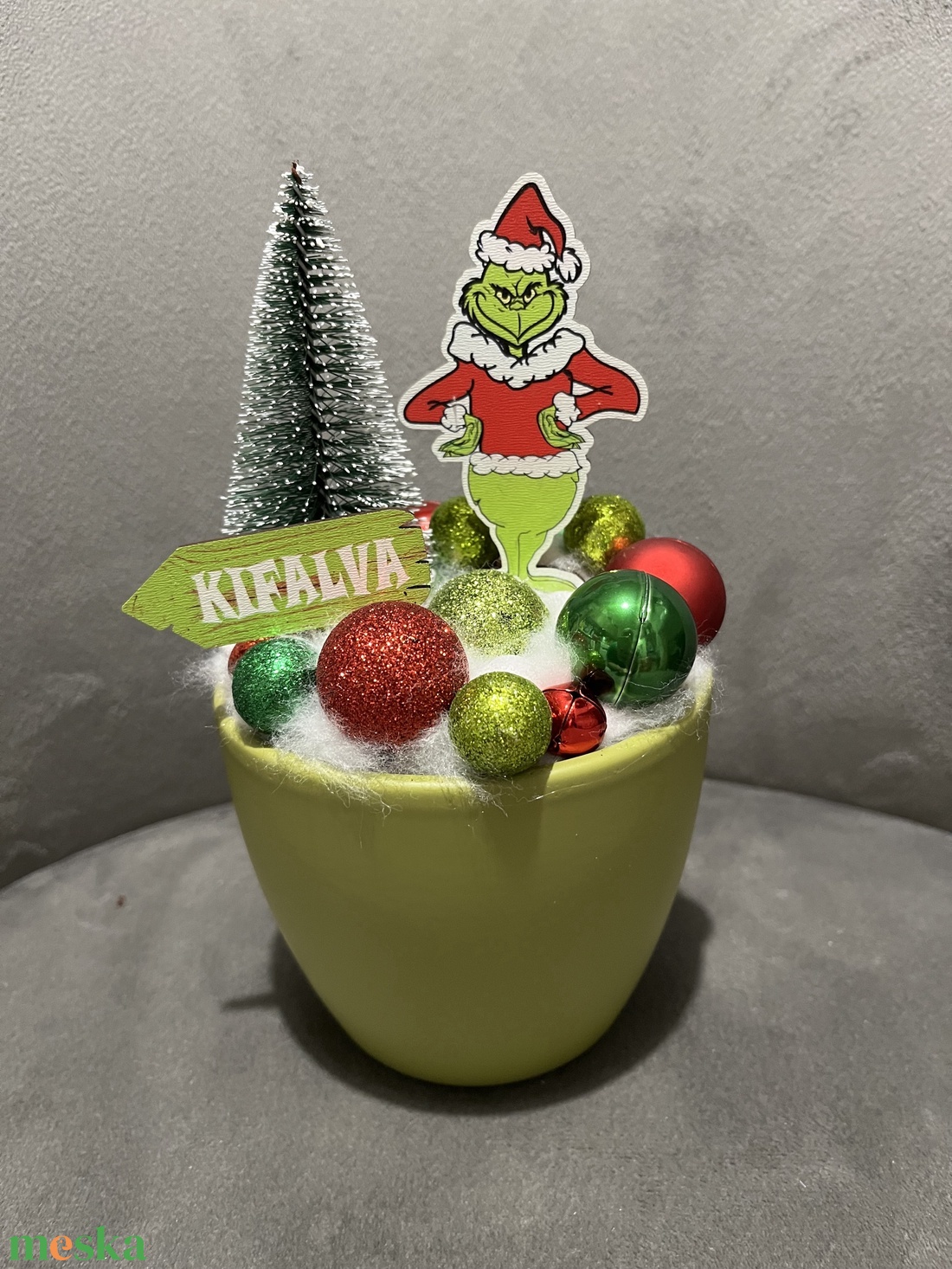 Grincs asztaldísz - karácsony - adventi díszek - adventi gyertyadíszek és koszorúdíszek - Meska.hu