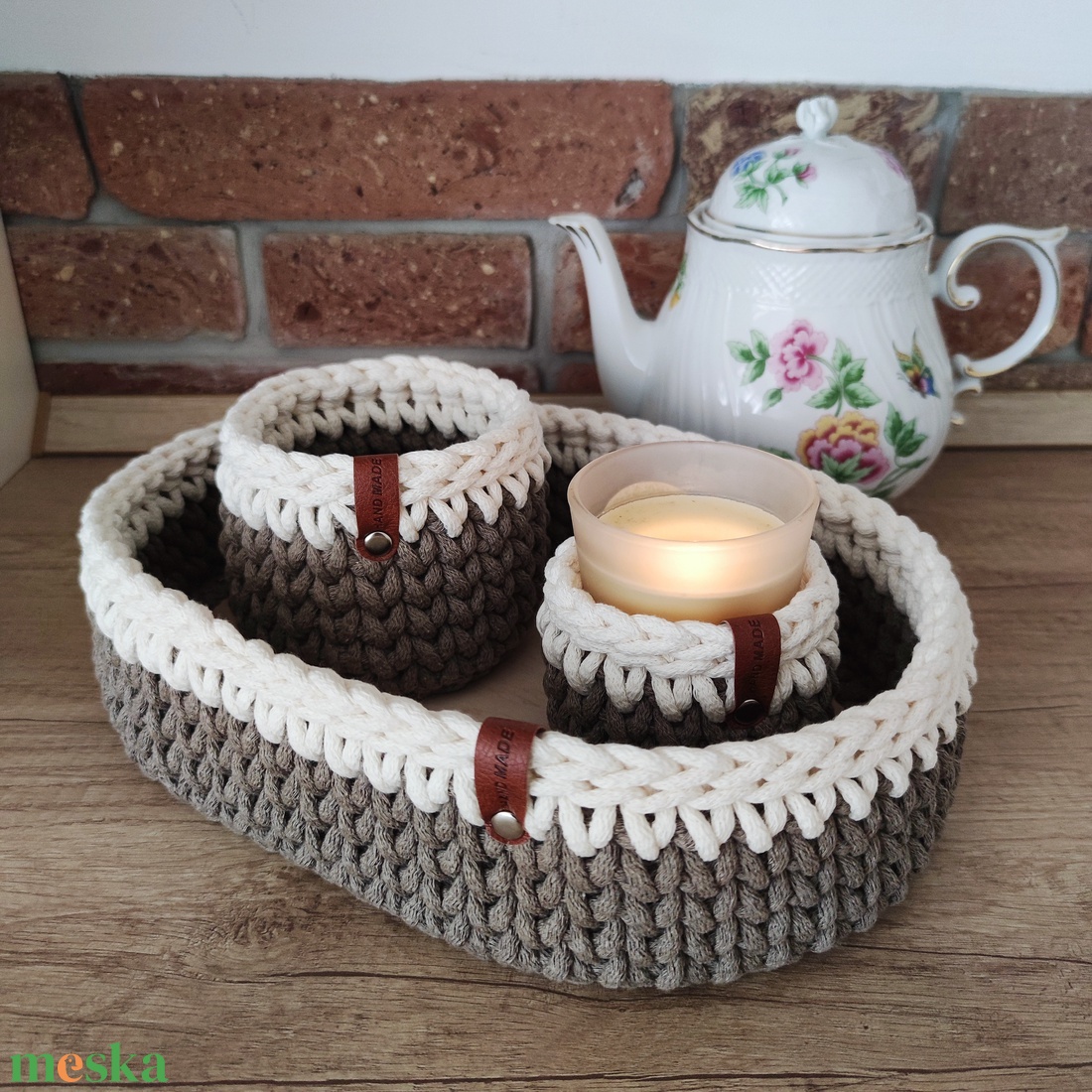 Horgolt habos kávé - otthon & életmód - konyhafelszerelés, tálalás - tálalás - tálca - Meska.hu