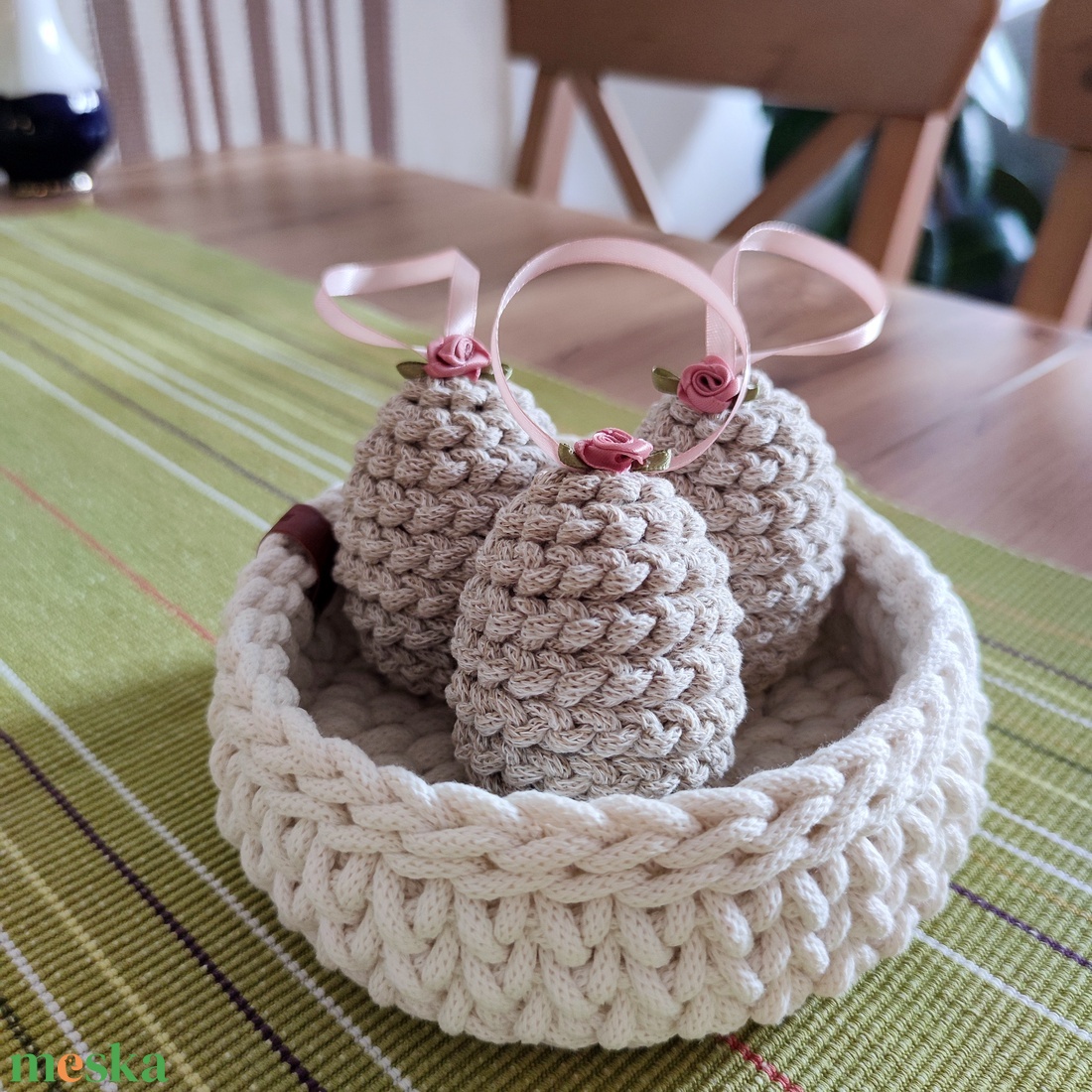 3 db húsvéti tojás dísz - bézs - ünnepi díszek, dekorációk - húsvéti díszek és dekorációk - húsvéti tojásfadíszek - Meska.hu