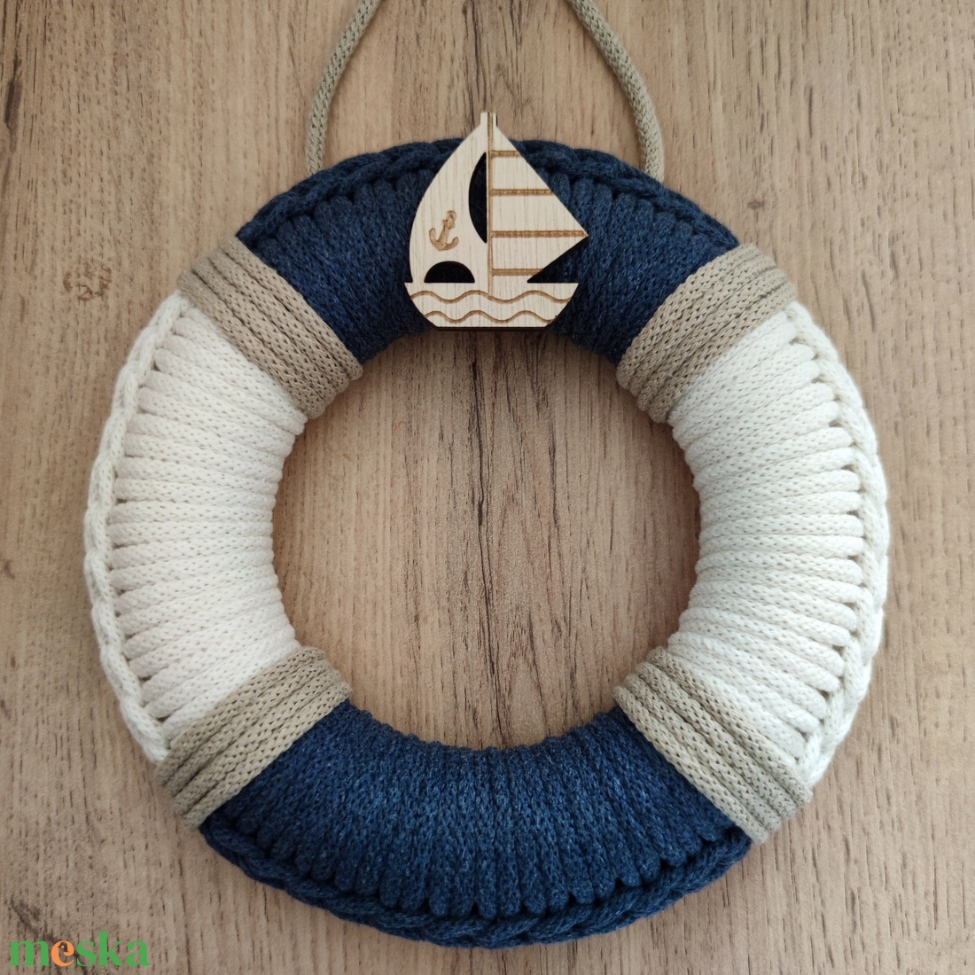 Tengerész - ajtódísz (19 cm átmérő) - otthon & életmód - dekoráció - ajtó- és ablak dekoráció - ajtódísz & kopogtató - Meska.hu