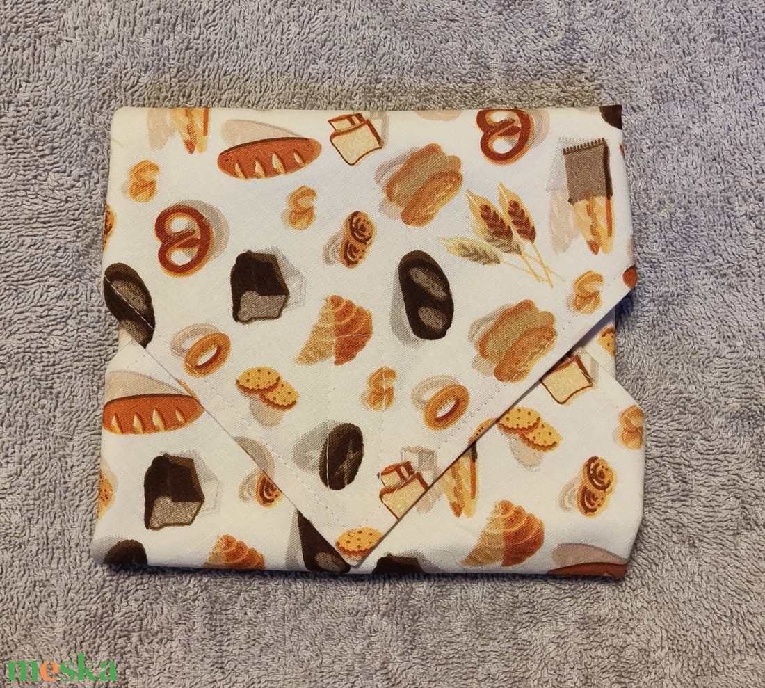 Újraszalvéta - pékáru mintás - táska & tok - uzsonna- & ebéd tartó - szendvics csomagoló - Meska.hu