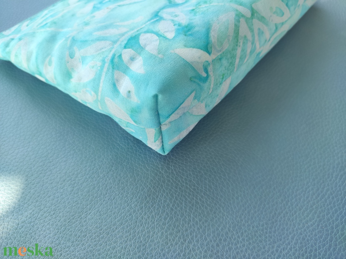 Batikolt levél mintás neszi - táska & tok - neszesszer - Meska.hu