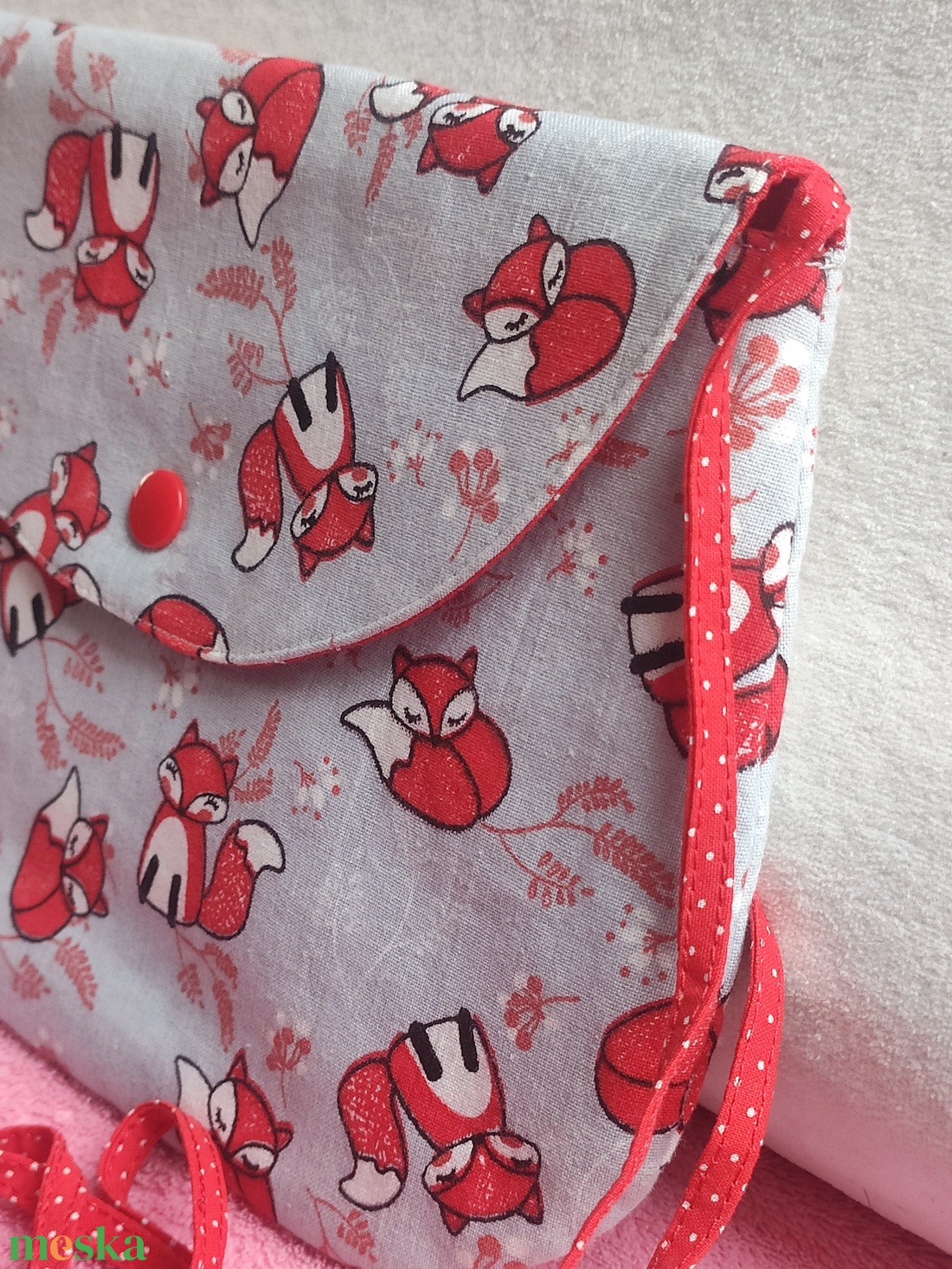 Róka mintás kistáska - táska & tok - kézitáska & válltáska - vállon átvethető táska - Meska.hu