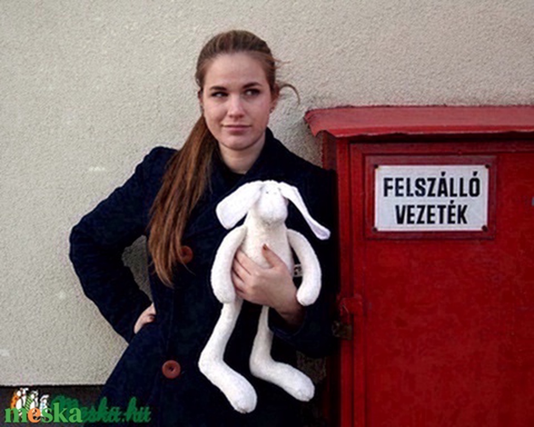 Nyakigláb Fehér Nyuszi színes füllel  - játék & sport - plüssállat & játékfigura - nyuszi - Meska.hu