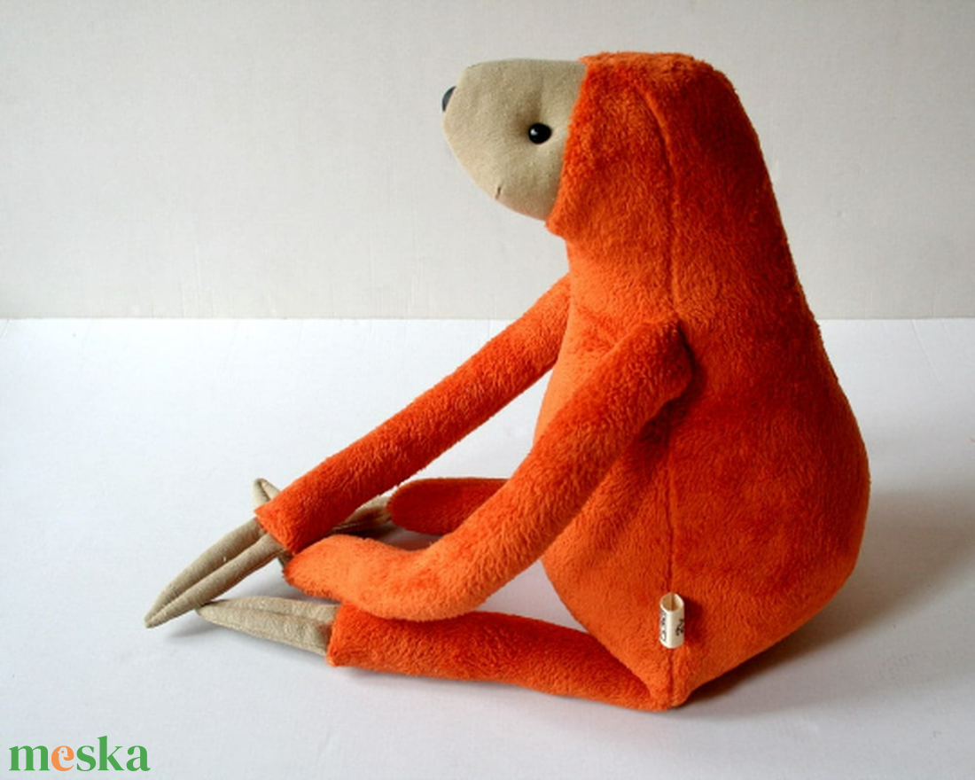 Narancssárga Lajhár, Közepes méretű vadállat - játék & sport - plüssállat & játékfigura - más figura - Meska.hu