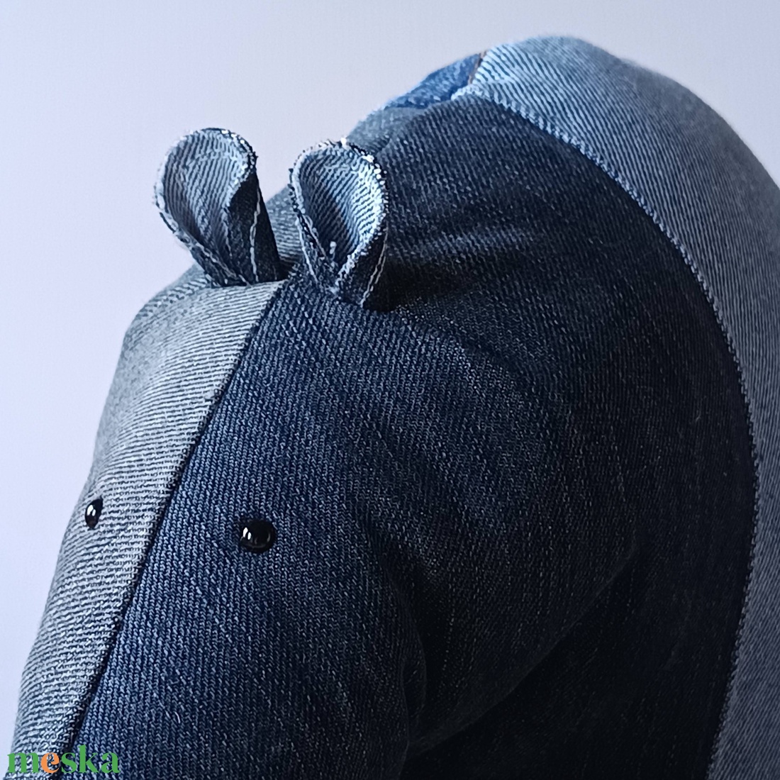 A Másik Tapír (mert még egy van), Újrahasznosított Farmertapír, Nadrágokból készített kövér növényevő - játék & sport - plüssállat & játékfigura - más figura - Meska.hu A Másik Tapír (mert még egy van), Újrahasznosított Farmertapír, Nadrágokból készített kövér növényevő - játék & sport - plüssállat & játékfigura - más figura - Meska.hu