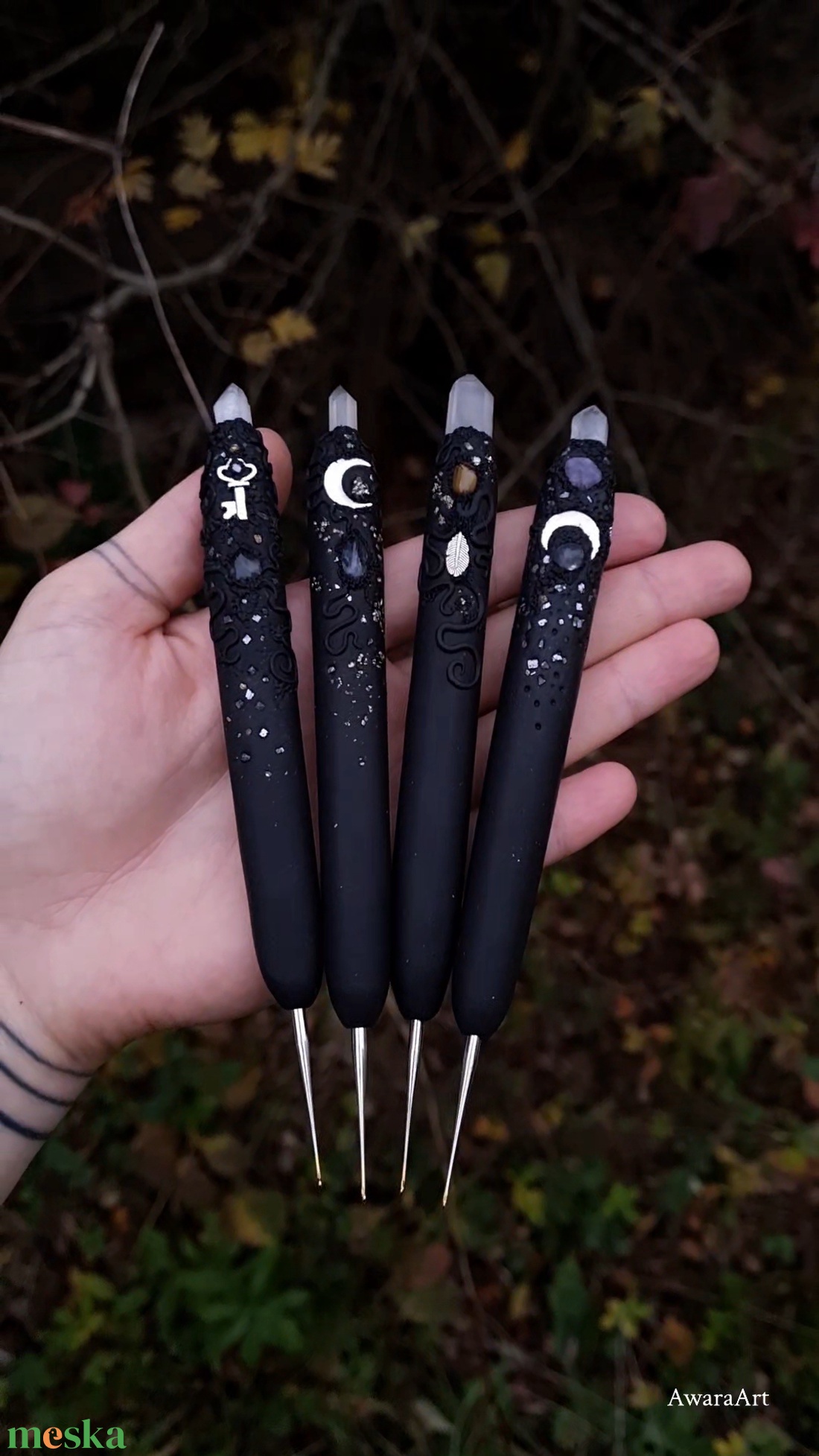 Varázs horgolótű csipkehorgoláshoz vagy rasztakészítéshez - kellékek & szerszámok - szerszámok, eszközök - eszköz kötéshez, horgoláshoz - Meska.hu