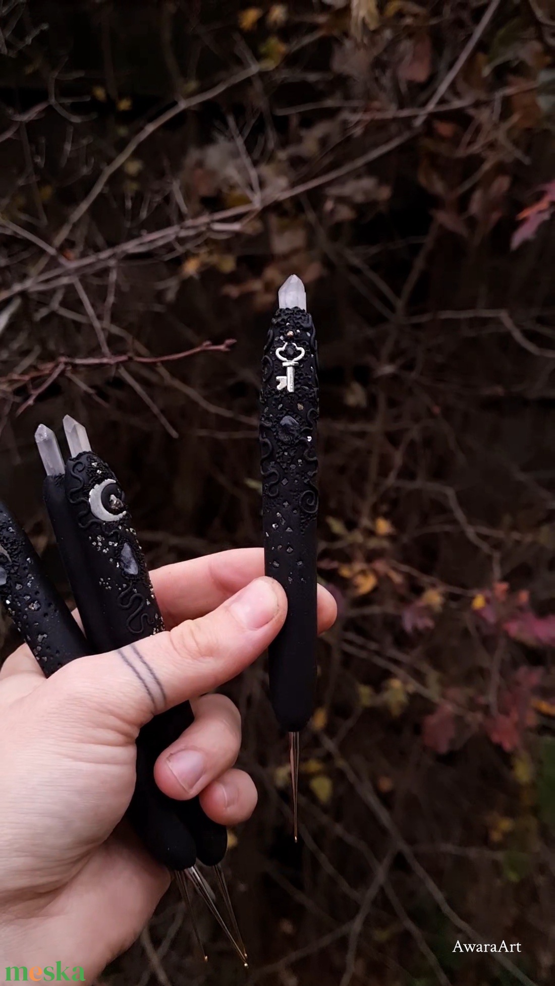 Varázs horgolótű csipkehorgoláshoz vagy rasztakészítéshez - kellékek & szerszámok - szerszámok, eszközök - eszköz kötéshez, horgoláshoz - Meska.hu