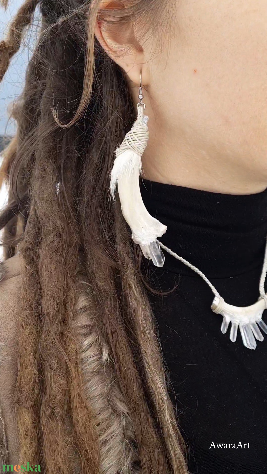 Hóvilág  Jégkristály talizmán csonttal, valódi szőrrel - ékszer - ékszerszett - Meska.hu