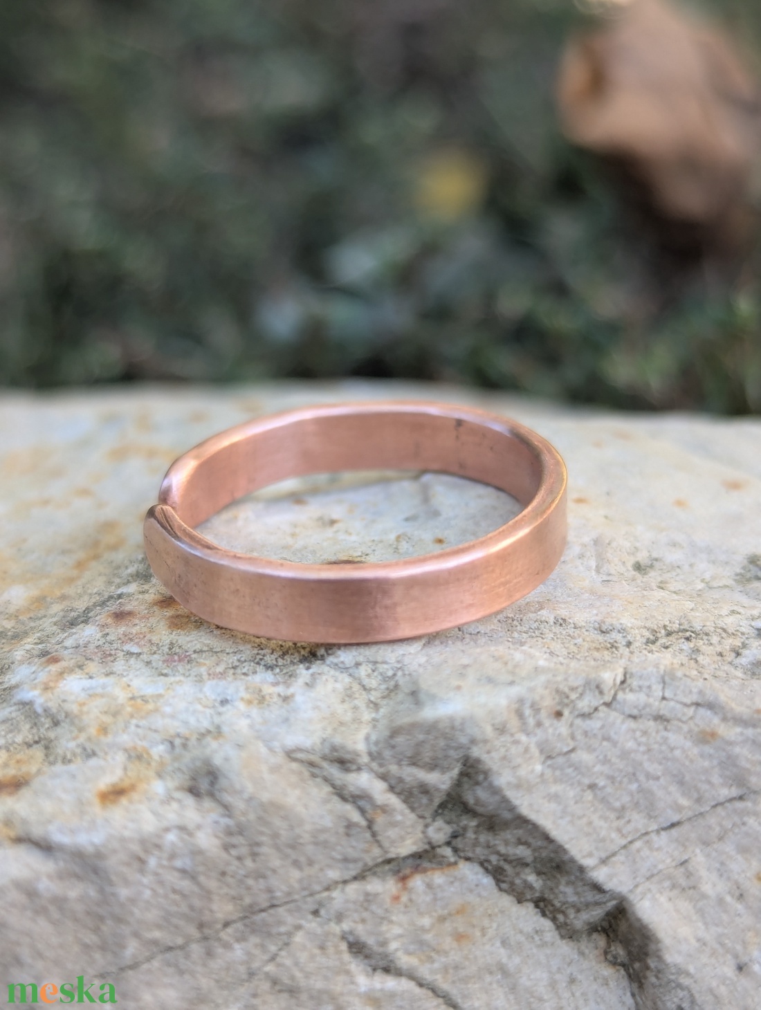 Réz gyűrű � letisztult, sima, 4 mm, újrahasznosított vörösrézből, kézzel készített, névvel személyre szabható - ékszer - gyűrű - vékony gyűrű - Meska.hu