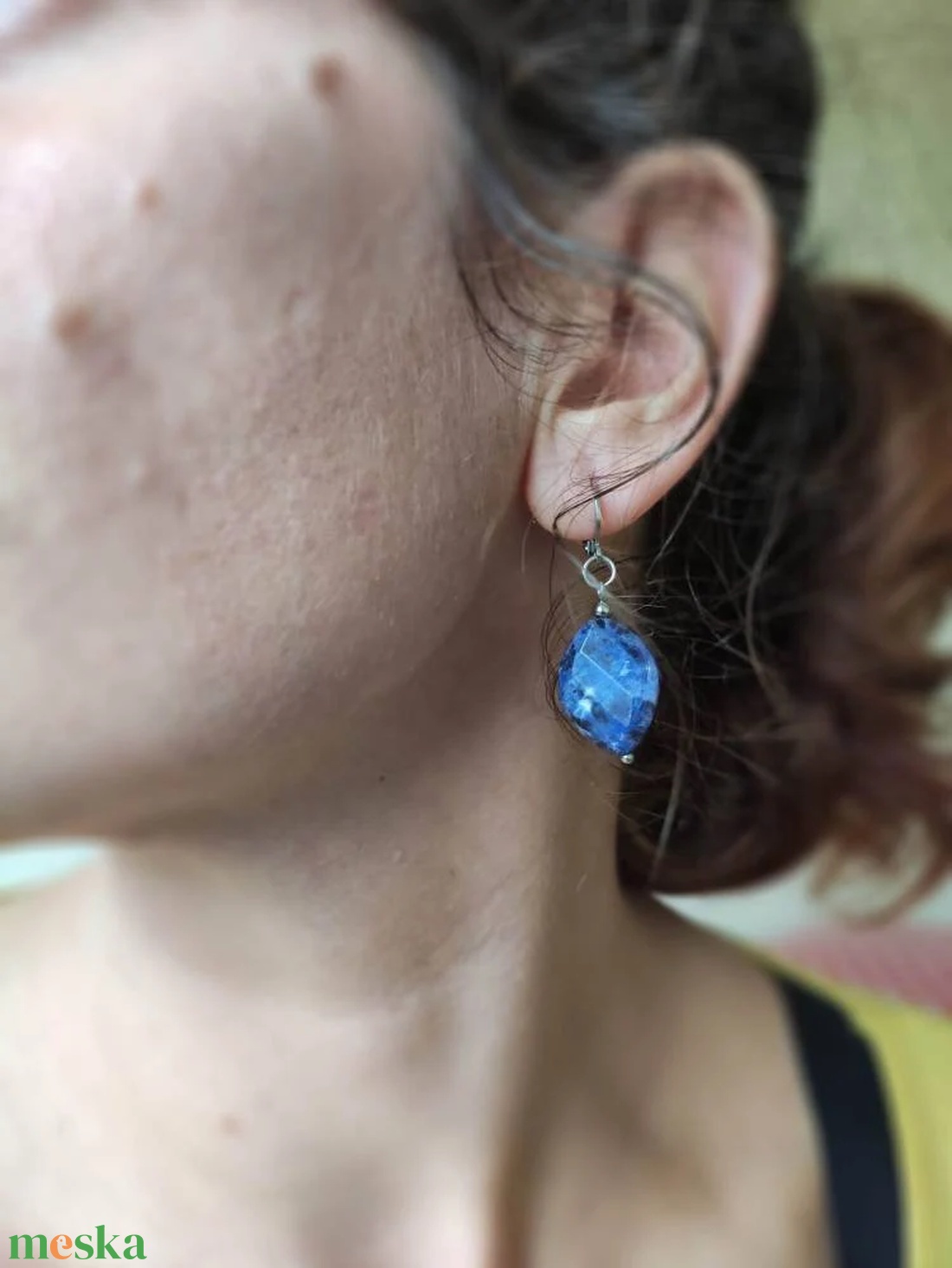 Szodalit fülbevaló nemsesacél akasztóval kék - ékszer - fülbevaló - lógó fülbevaló - Meska.hu