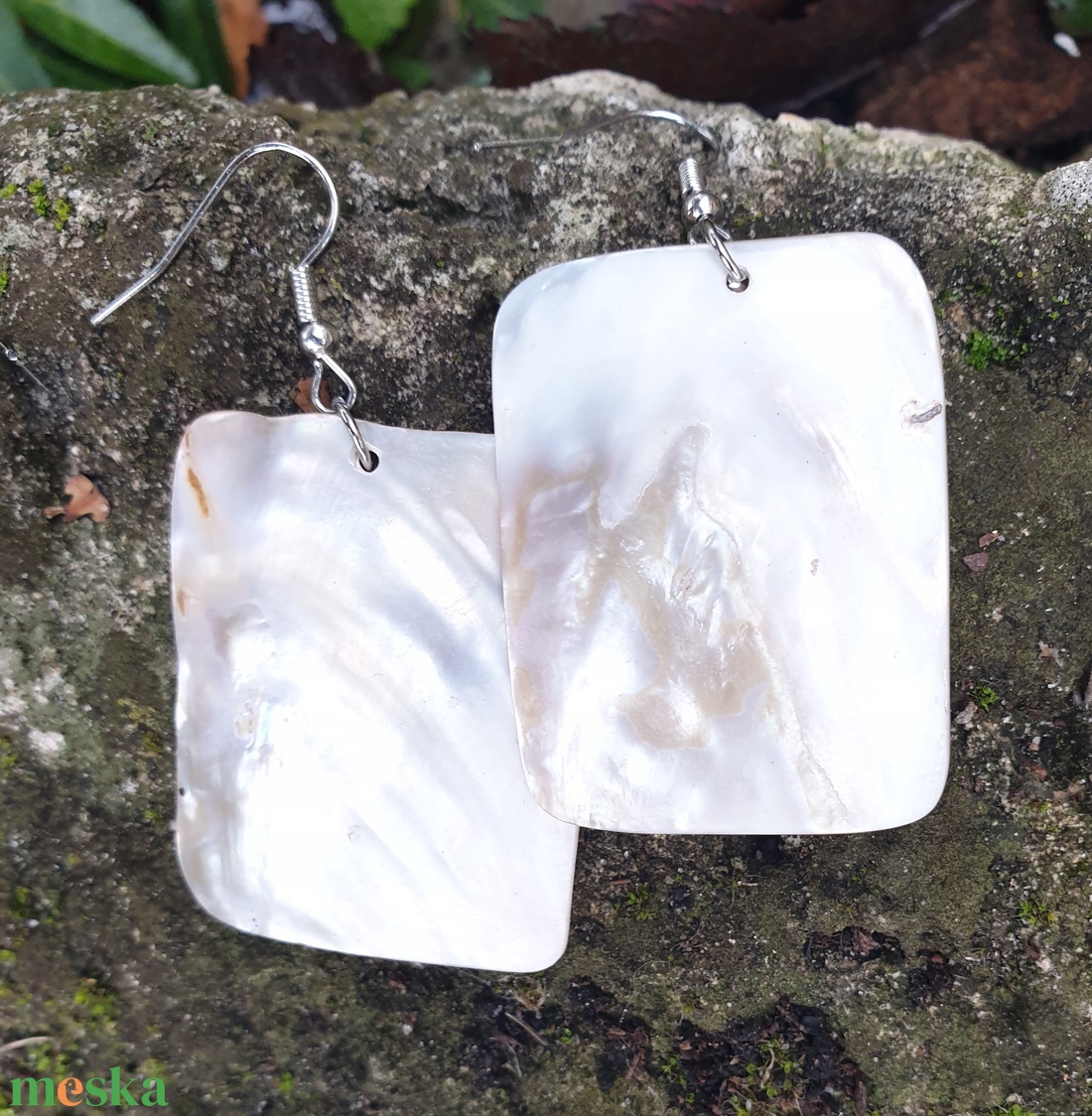 Gyöngyház csillogás Kagylóhély fülbevaló - ékszer - fülbevaló - lógó fülbevaló - Meska.hu