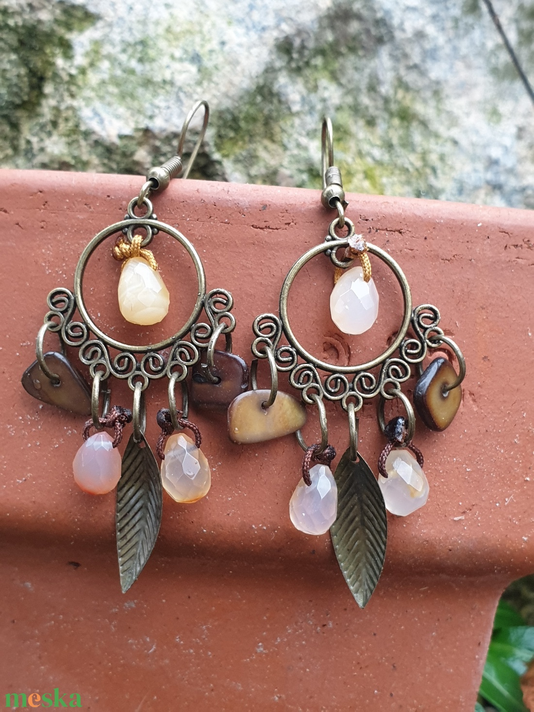 Vonzerő és önbizalom fülbevaló  - ékszer - fülbevaló - lógó fülbevaló - Meska.hu