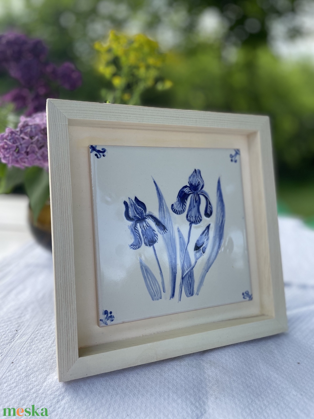 Kézzel festett mázazott portugál csempe virággal/ irisz - otthon & életmód - dekoráció - fali és függő dekoráció - csempe - Meska.hu