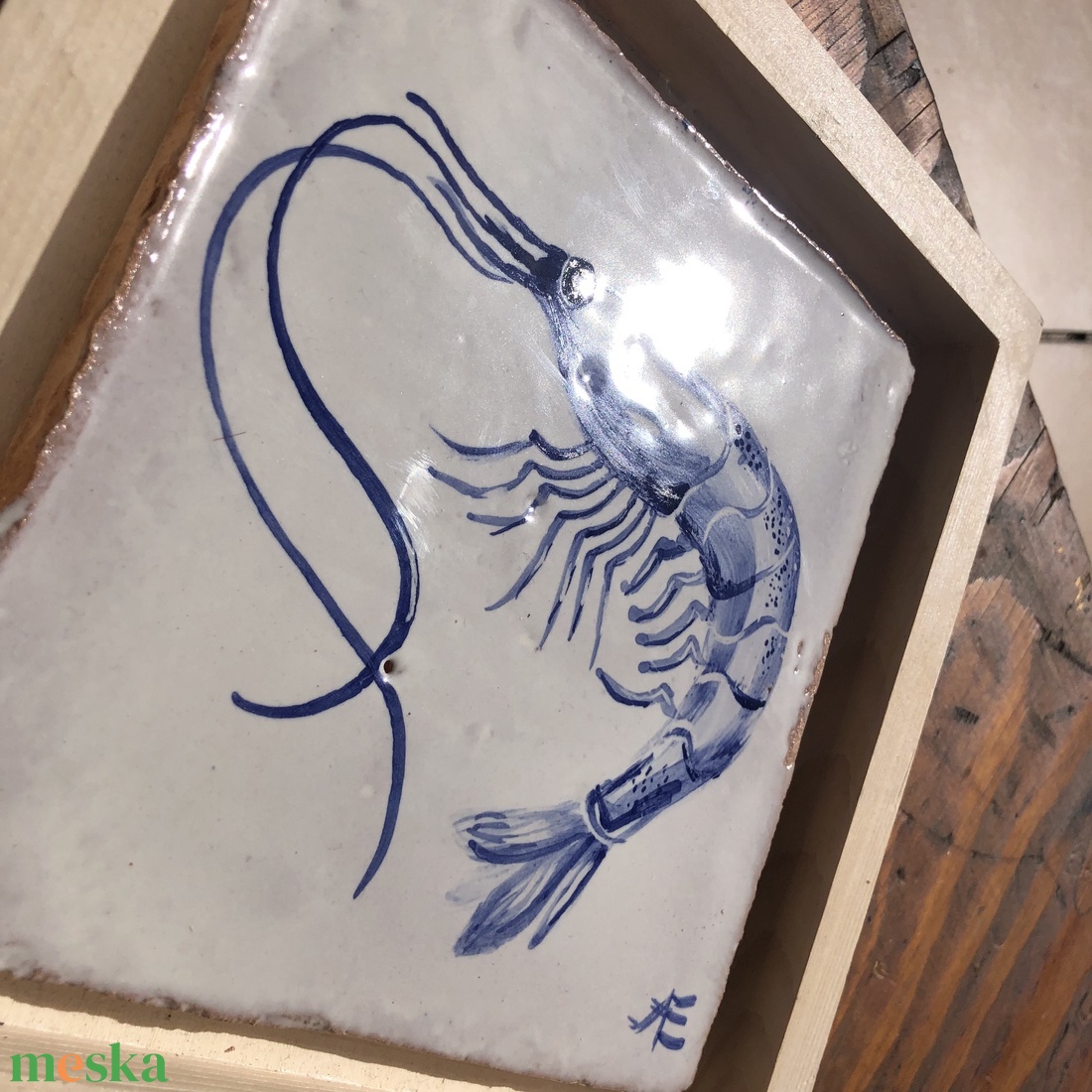 Kézzel festett mázazott portugál csempe garnéla rák mintával - otthon & életmód - dekoráció - fali és függő dekoráció - csempe - Meska.hu