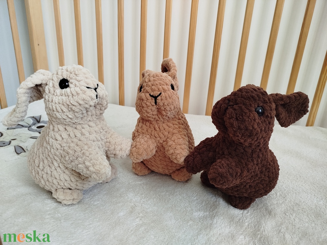 Horgolt nyuszi - játék & sport - plüssállat & játékfigura - nyuszi - Meska.hu