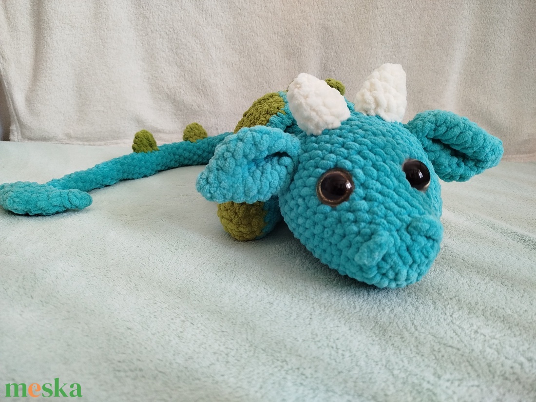 Horgolt sárkány biztonsági szemmel - játék & sport - plüssállat & játékfigura - plüss sárkány - Meska.hu