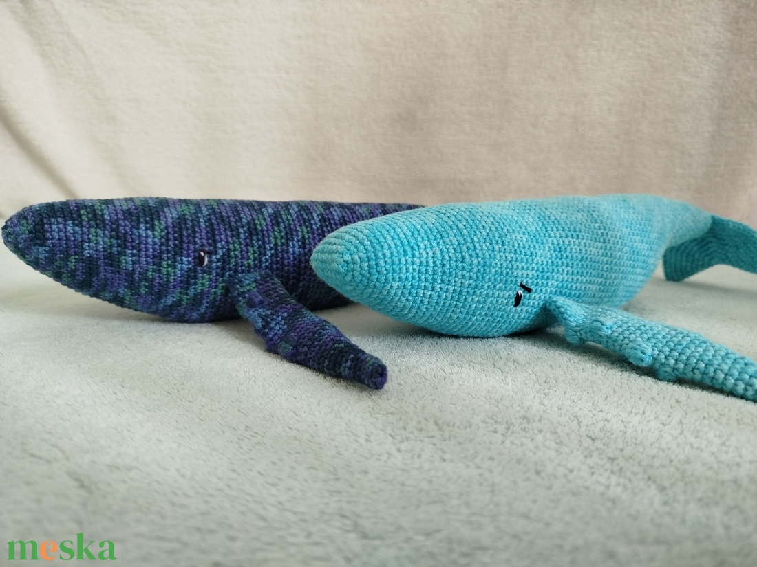 Horgolt bálna hímzett szemmel - játék & sport - plüssállat & játékfigura - más figura - Meska.hu