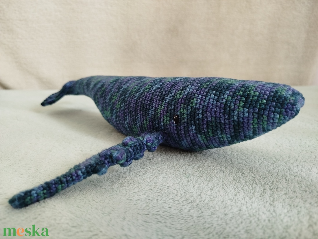 Horgolt bálna hímzett szemmel - játék & sport - plüssállat & játékfigura - más figura - Meska.hu