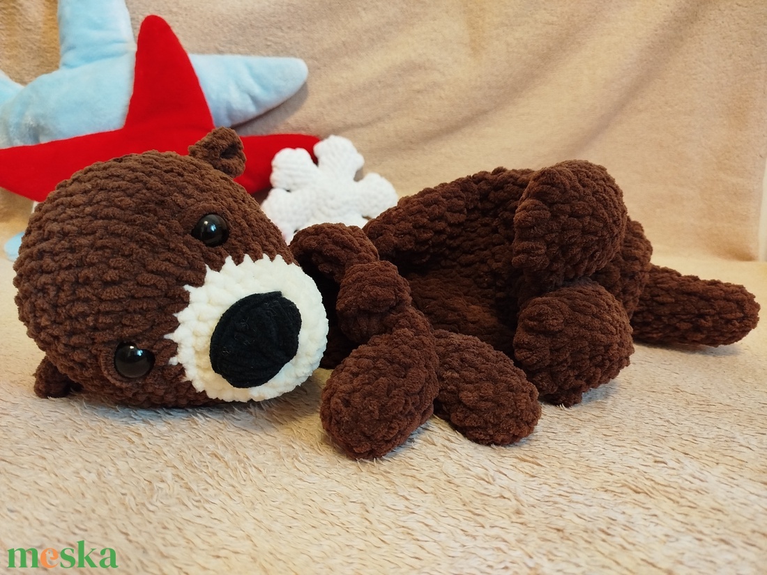 Horgolt vidra szundi - játék & sport - plüssállat & játékfigura - más figura - Meska.hu