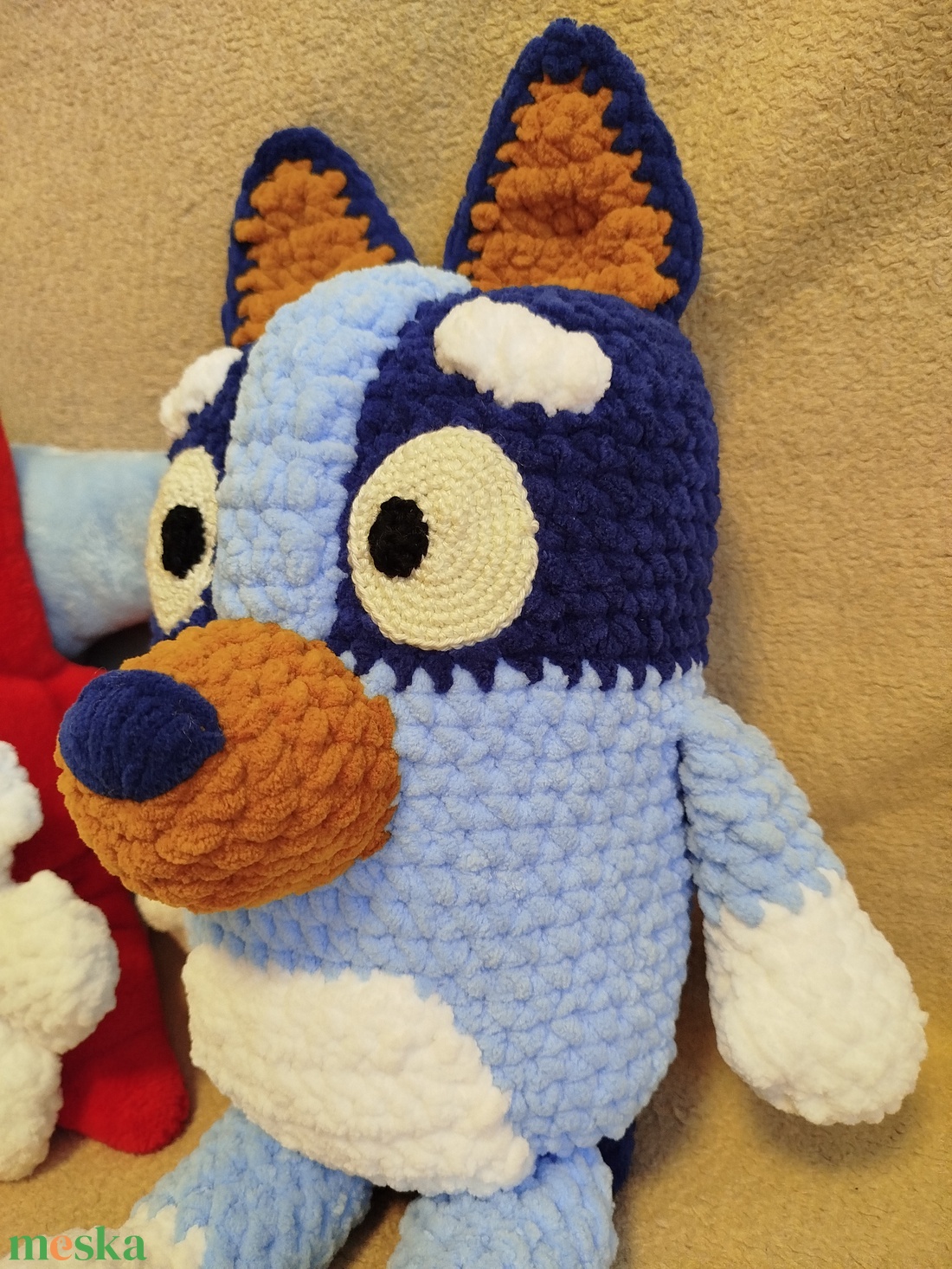 Horgolt Bluey mesefigura - játék & sport - plüssállat & játékfigura - plüss mesefigurák - Meska.hu