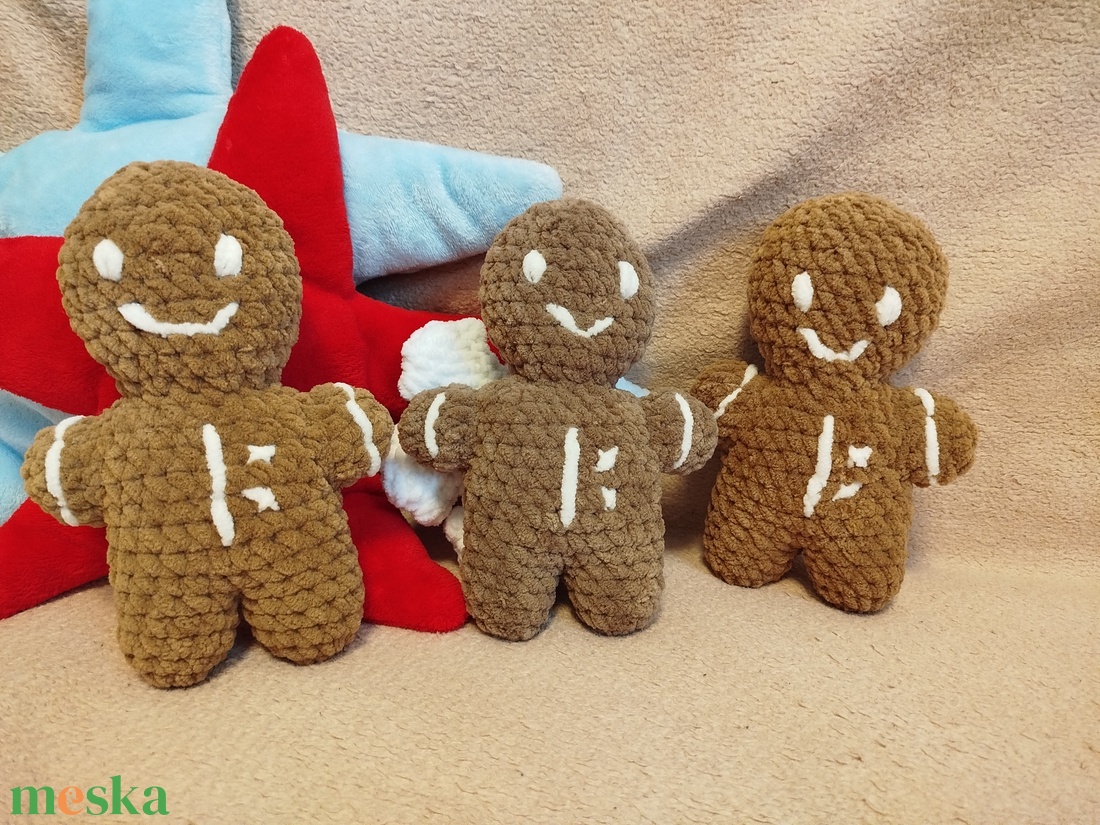 Horgolt mézeskalács figura - játék & sport - plüssállat & játékfigura - más figura - Meska.hu