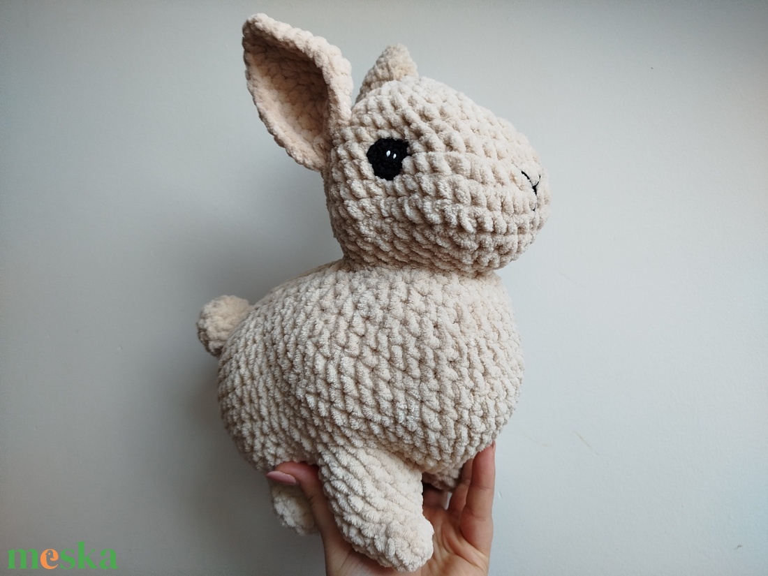 Horgolt nyuszi - játék & sport - plüssállat & játékfigura - nyuszi - Meska.hu